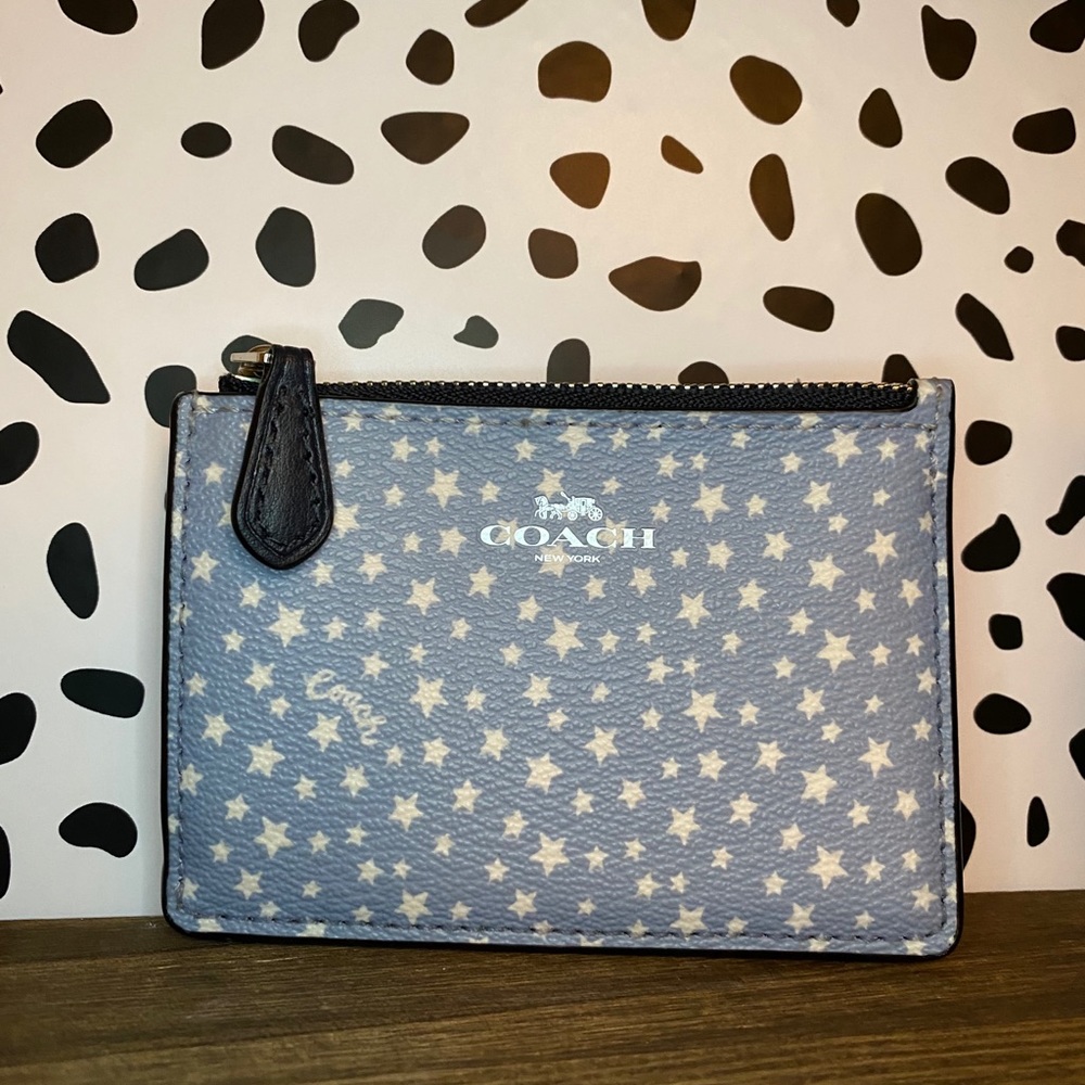⭐️Authentic Coach stars ID case⭐️